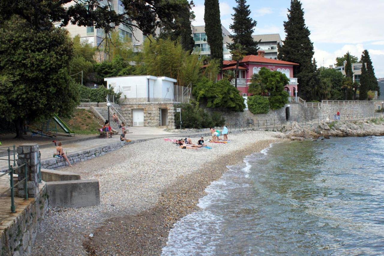 Apartments With A Parking Space Opatija - Pobri, Opatija - 7813 Matulji Buitenkant foto